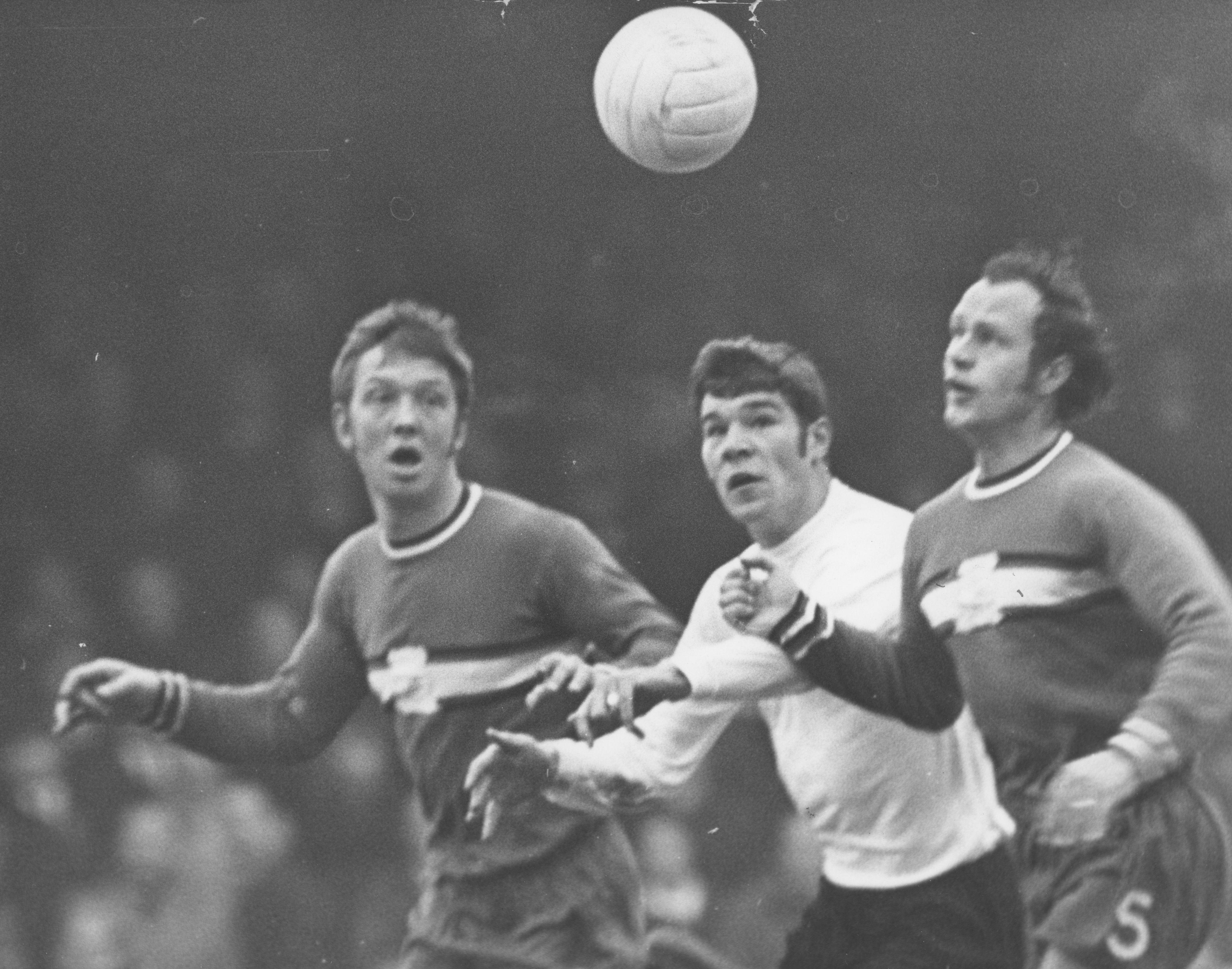 Malcolm Macdonald gets no joy from the Argyle defence